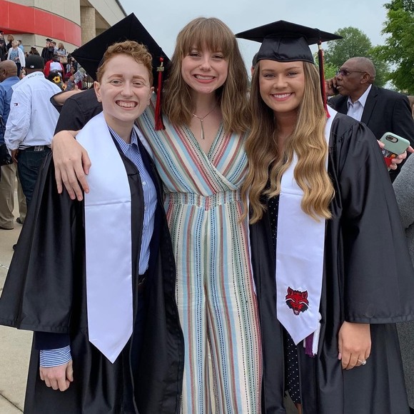 Meet your Posher, Perri - Picture 1 of 1